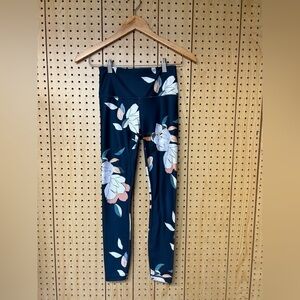 Athleta Floral Print Thighs